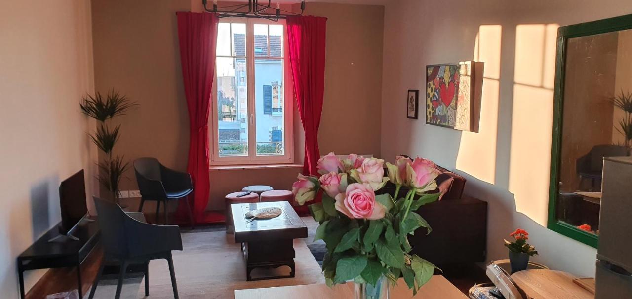 Appartements Cdg Joigny Exterior foto