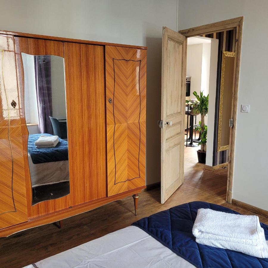 Appartements Cdg Joigny Habitación foto