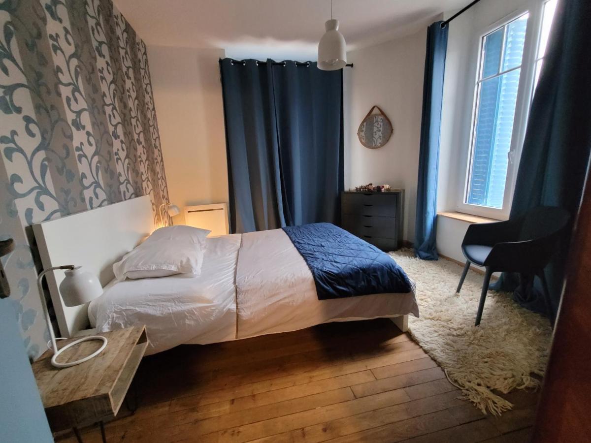 Appartements Cdg Joigny Habitación foto